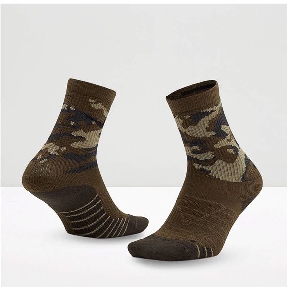nike camo socks